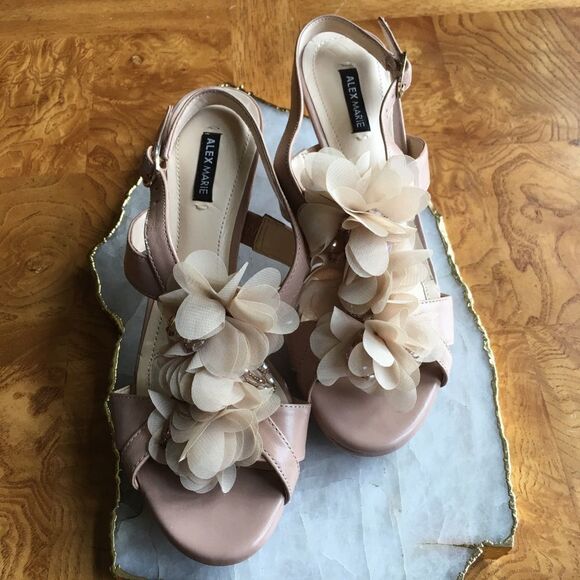 ALEX MARIE Blooming 3” Heels! - Picture 2 of 9